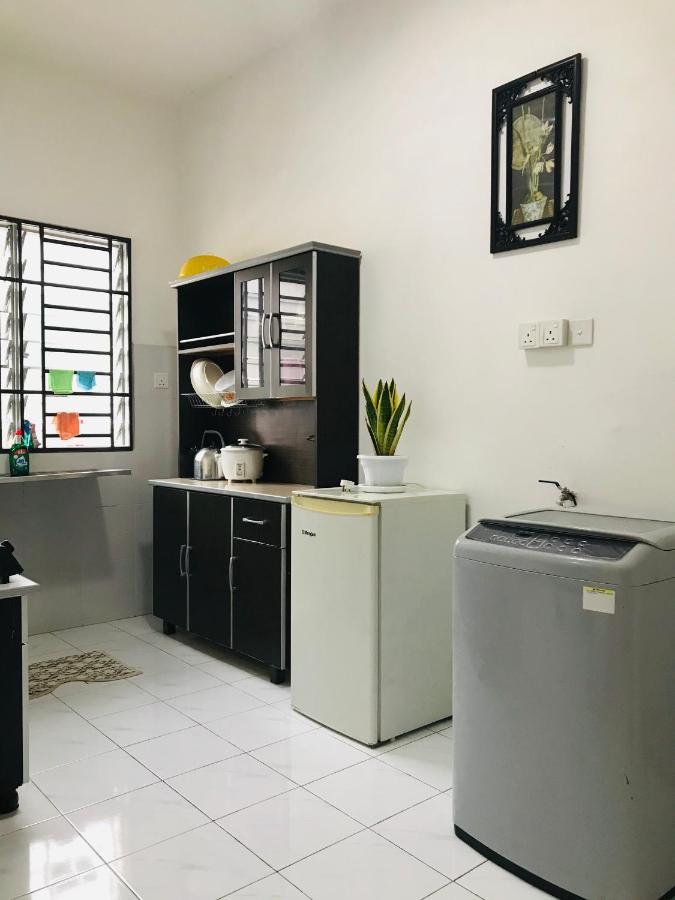 Alyn Home Batu Pahat II Wifi Coway Mohd Noor Экстерьер фото